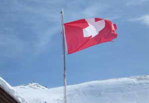 Reck Skireisen Engadin Flagge Schweiz